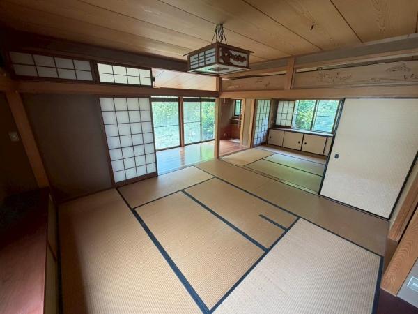 生駒市軽井沢 中古一戸建の和室画像