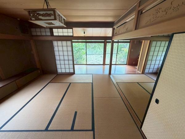 生駒市軽井沢 中古一戸建の和室画像