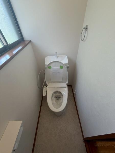 生駒市 喜里が丘 中古戸建のトイレ画像