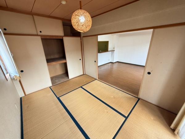 ヴァルシオン生駒の和室画像