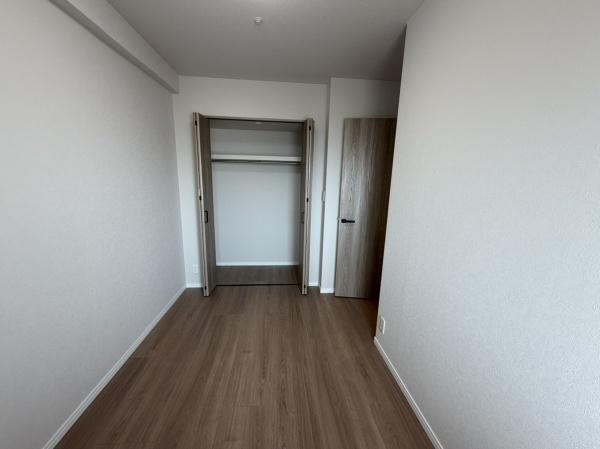 プレミスト天理の洋室画像