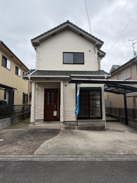 大和郡山市矢田山町の中古一戸建の駐車場画像
