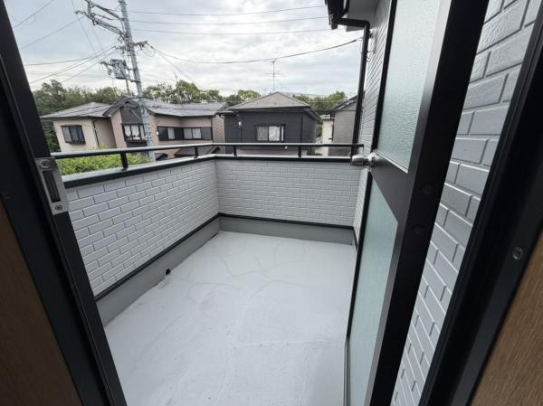 生駒郡安堵町大字西安堵の中古一戸建のバルコニー画像