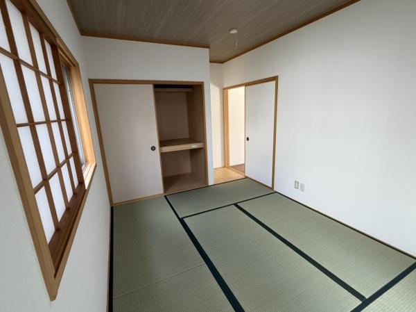 生駒郡斑鳩町龍田北2丁目の中古一戸建の和室画像