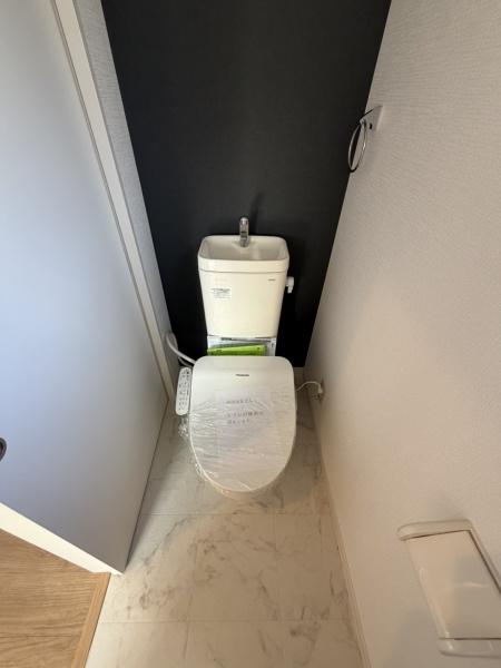 生駒郡斑鳩町龍田北2丁目の中古一戸建のトイレ画像