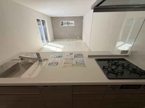 大和郡山市野垣内町の新築一戸建のキッチン画像