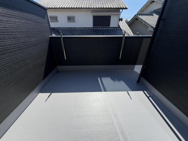 奈良市学園緑ヶ丘2丁目の新築一戸建のバルコニー画像