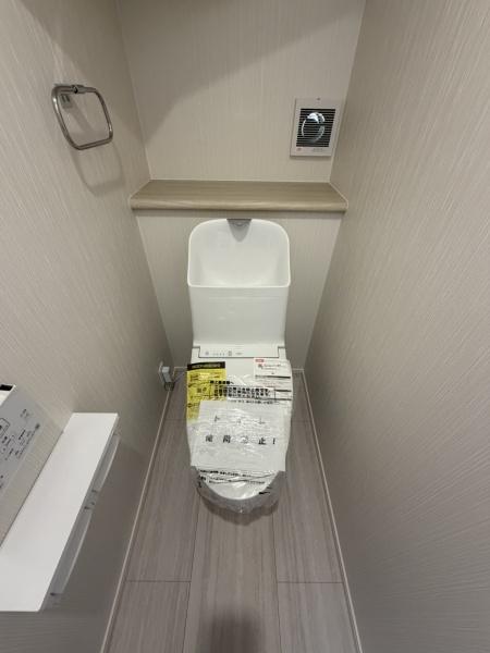 奈良市西大寺竜王町1丁目の新築一戸建のトイレ画像