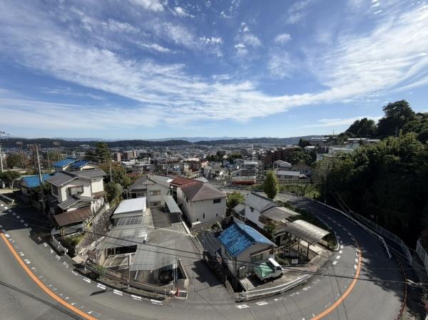 メゾンドール・クラヴィエ生駒Aの現地からの眺望画像