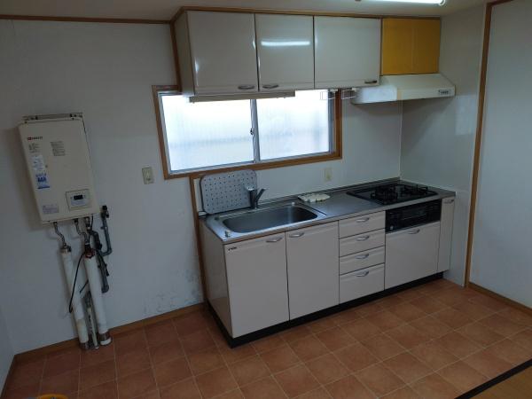 生駒市東生駒月見町のマンションのキッチン画像