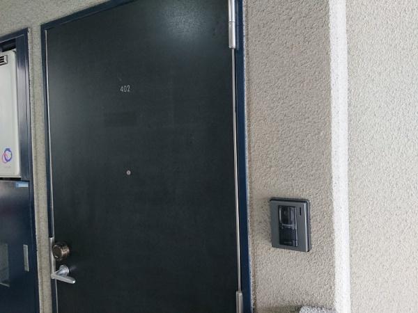 リヴェルテ生駒の玄関画像