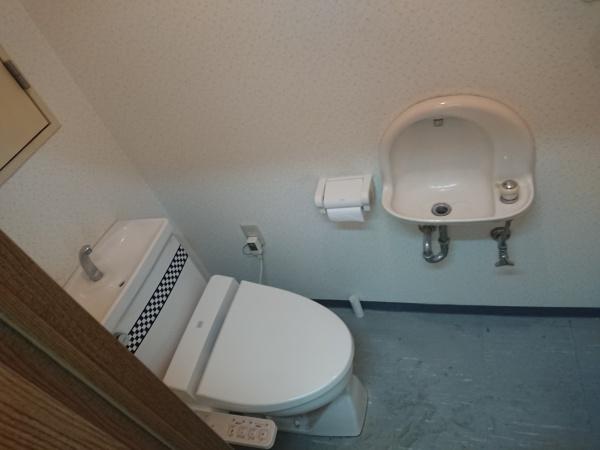 生駒市元町１丁目の店舗・事務所のトイレ画像