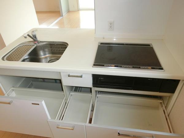 ウエストフィールドA棟のキッチン画像