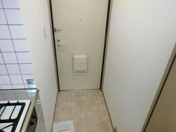 リヴェルテ生駒の玄関画像