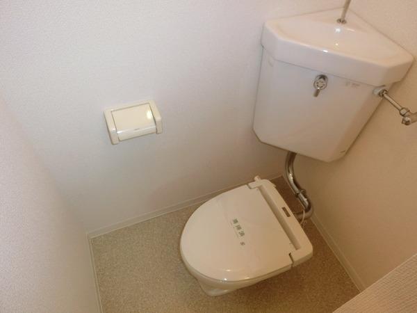 リヴェルテ生駒のトイレ画像