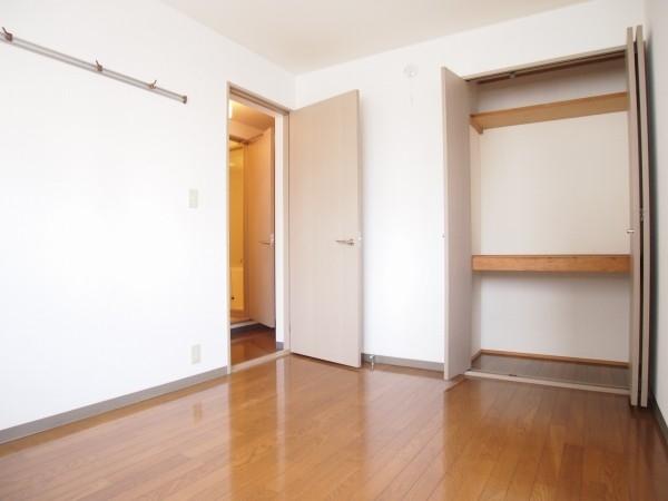 クレストアンの収納画像