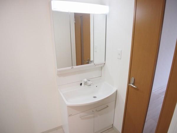 カルナ市ヶ谷薬王寺の洗面台・洗面所画像