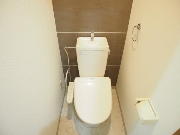 カルナ市ヶ谷薬王寺のトイレ画像