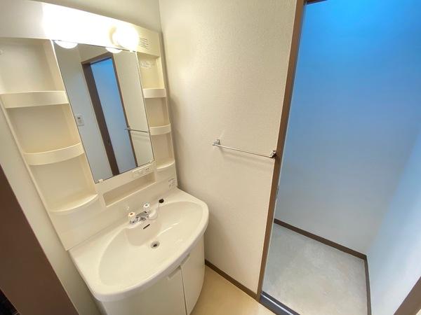 ファムール井荻の洗面台・洗面所画像