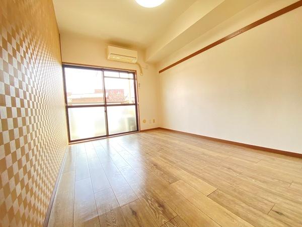 ファムール井荻の洋室画像