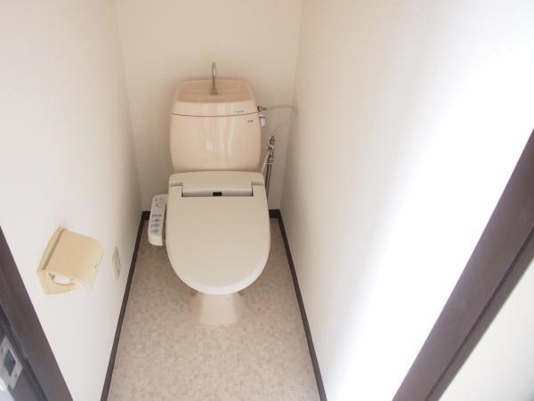 スターハイツ(上井草)のトイレ画像