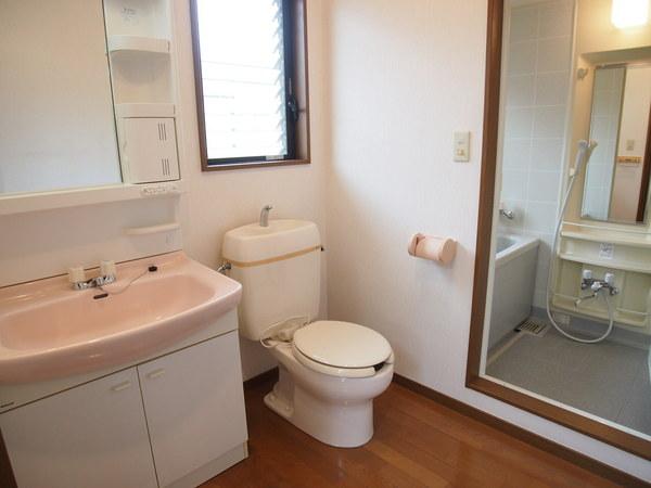 田原邸のトイレ画像