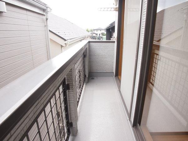 田原邸のバルコニー画像