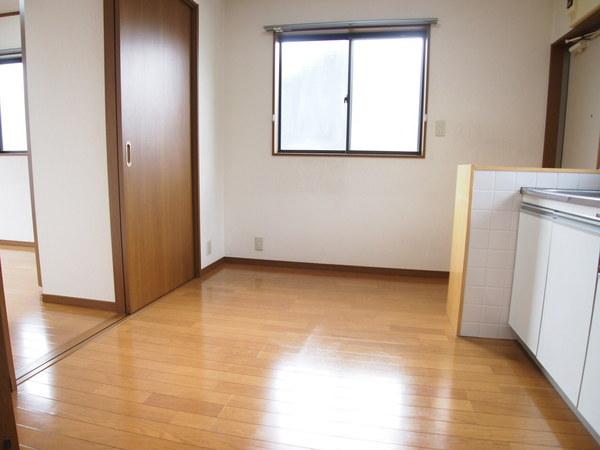 田原邸のリビング画像