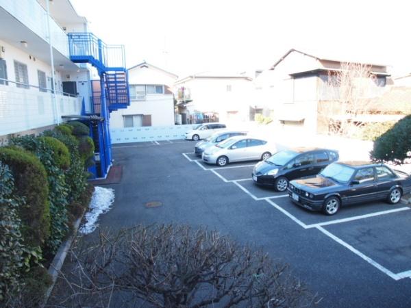 草夢（ソウム）の駐車場画像