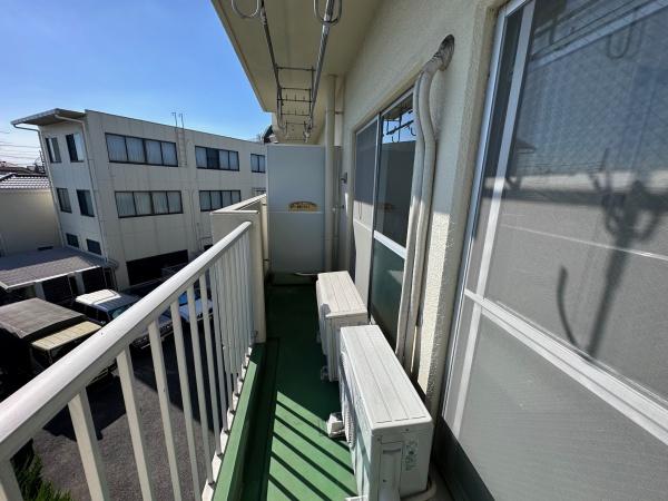 小泉マンションのバルコニー画像