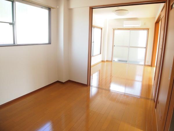 山本コーポの洋室画像