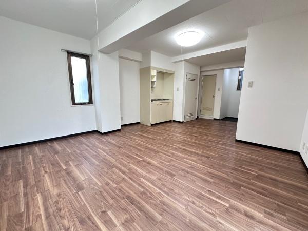 ドバシゴールデンハイツのリビング画像