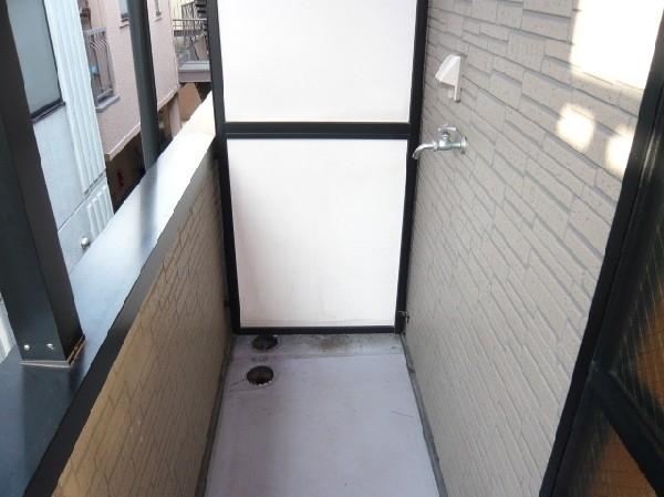 フラット新宿1のバルコニー画像