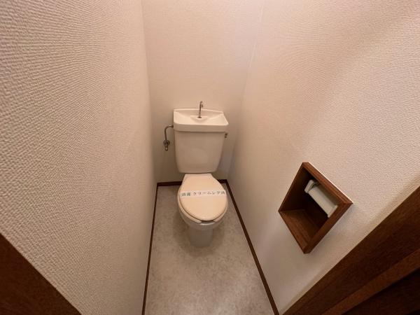 ETハウスのトイレ画像