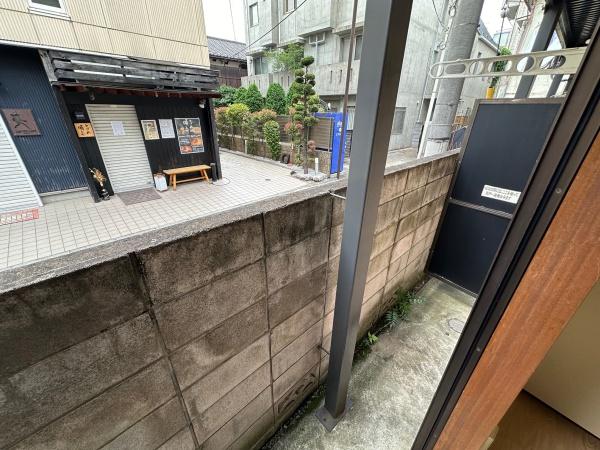 ETハウスの庭画像
