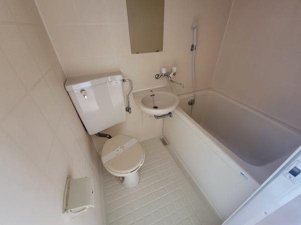 はすみアパートのバス画像