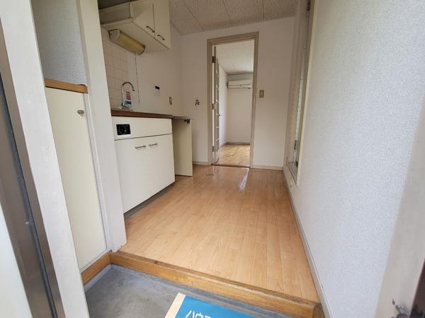 はすみアパートの玄関画像