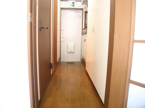 ImagawaMidGradenCo-po９の玄関画像