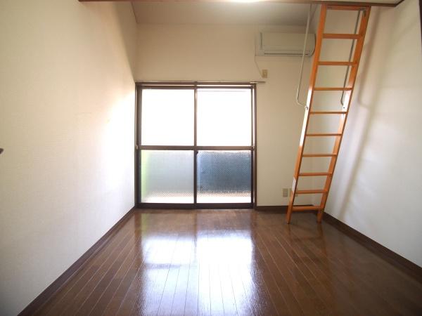 ImagawaMidGradenCo-po９の洋室画像