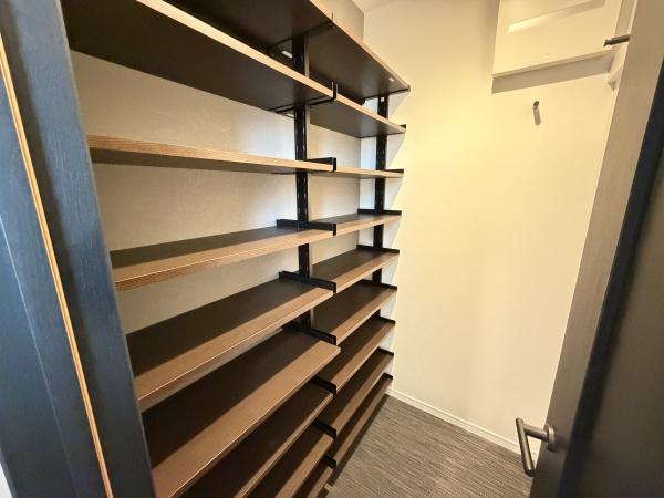 プラチナテラス・ロイロの収納画像