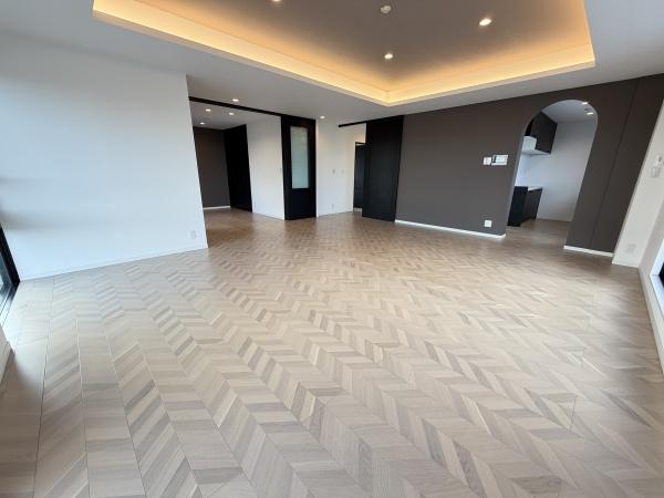 プラチナテラス・ロイロのリビング画像