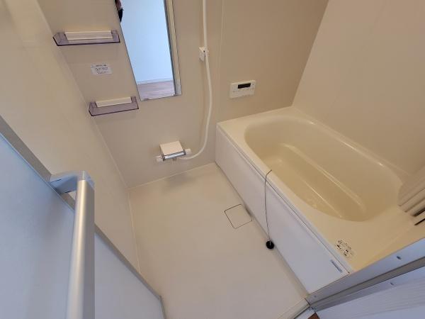 サン・ルシェールのバス画像