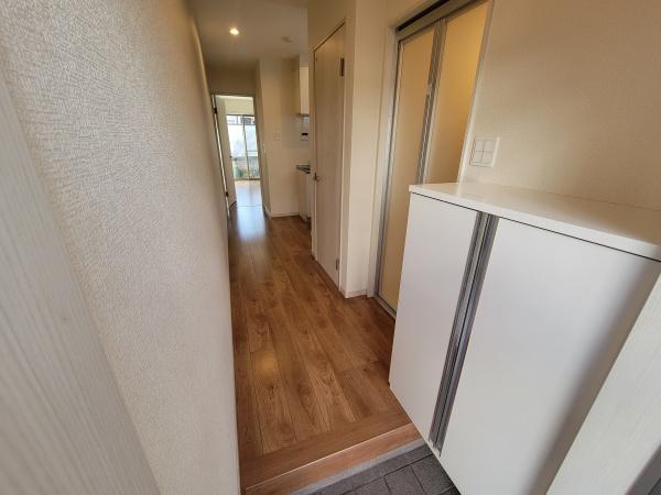 サン・ルシェールの玄関画像