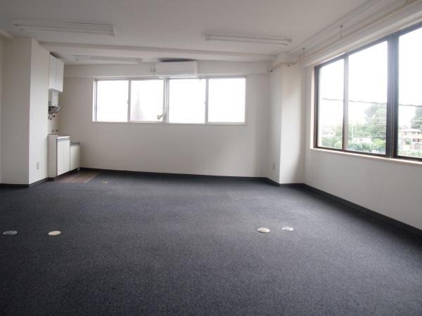 桑原ビル（上井草）のリビング画像