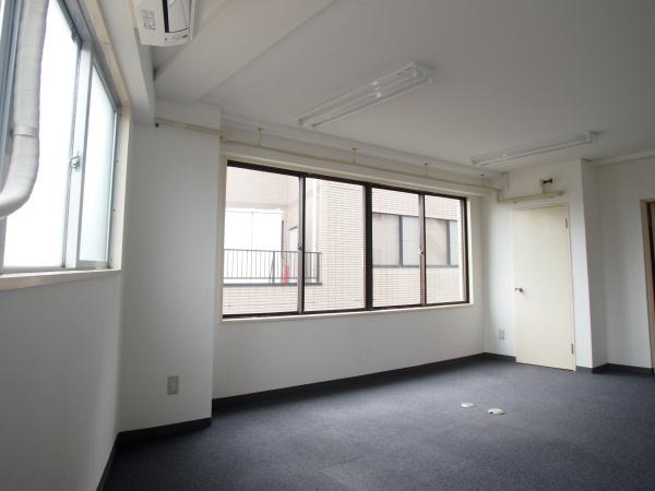 桑原ビル（上井草）のリビング画像