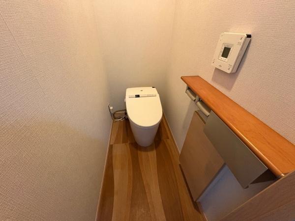 貸家下石神井1-9のトイレ画像