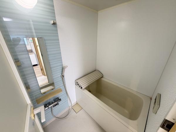 金子ビルのバス画像