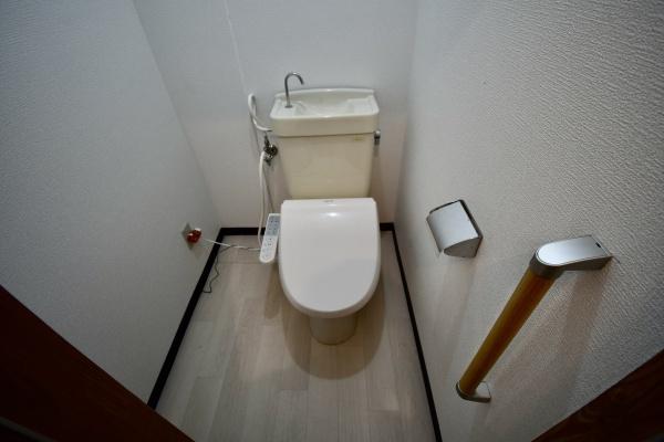 グリーンマンション名切のトイレ画像