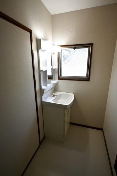 佐世保市藤原町の貸家の洗面台・洗面所画像