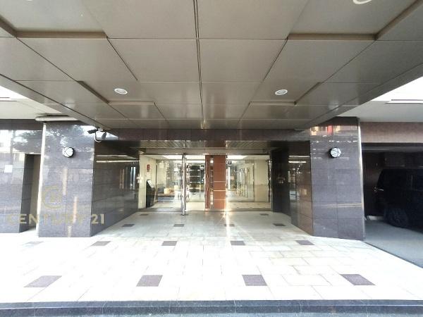 エバーライフリバーサイド飯塚弐番館のエントランス画像